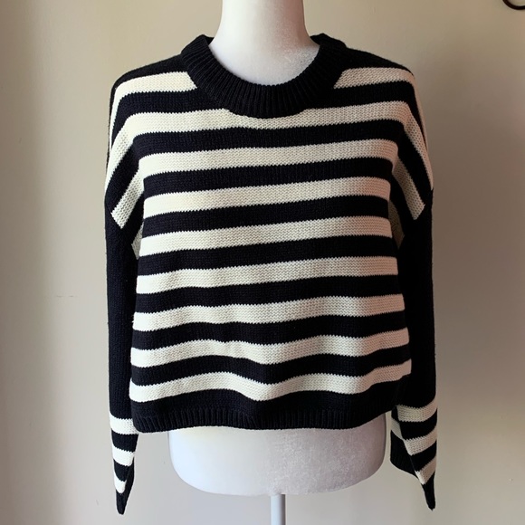 Topshop Sweaters - NWT TOPSHOP striped crop crewneck sweater